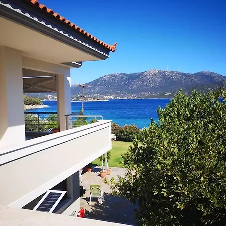 Marina A Breath Away From The Sea Agios Dimitrios (Evia)