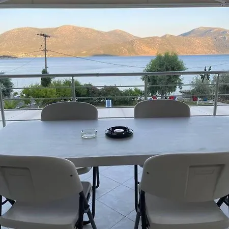 Marina A Breath Away From The Sea Vakantiehuis