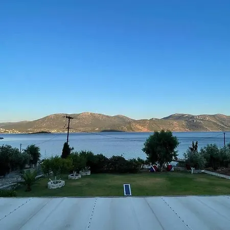 Marina A Breath Away From The Sea Vakantiehuis